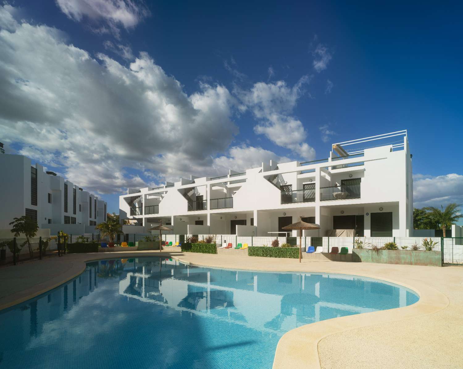 Appealing 'New Build 3 bedroom apartment with communal pool and parking in El Mojon