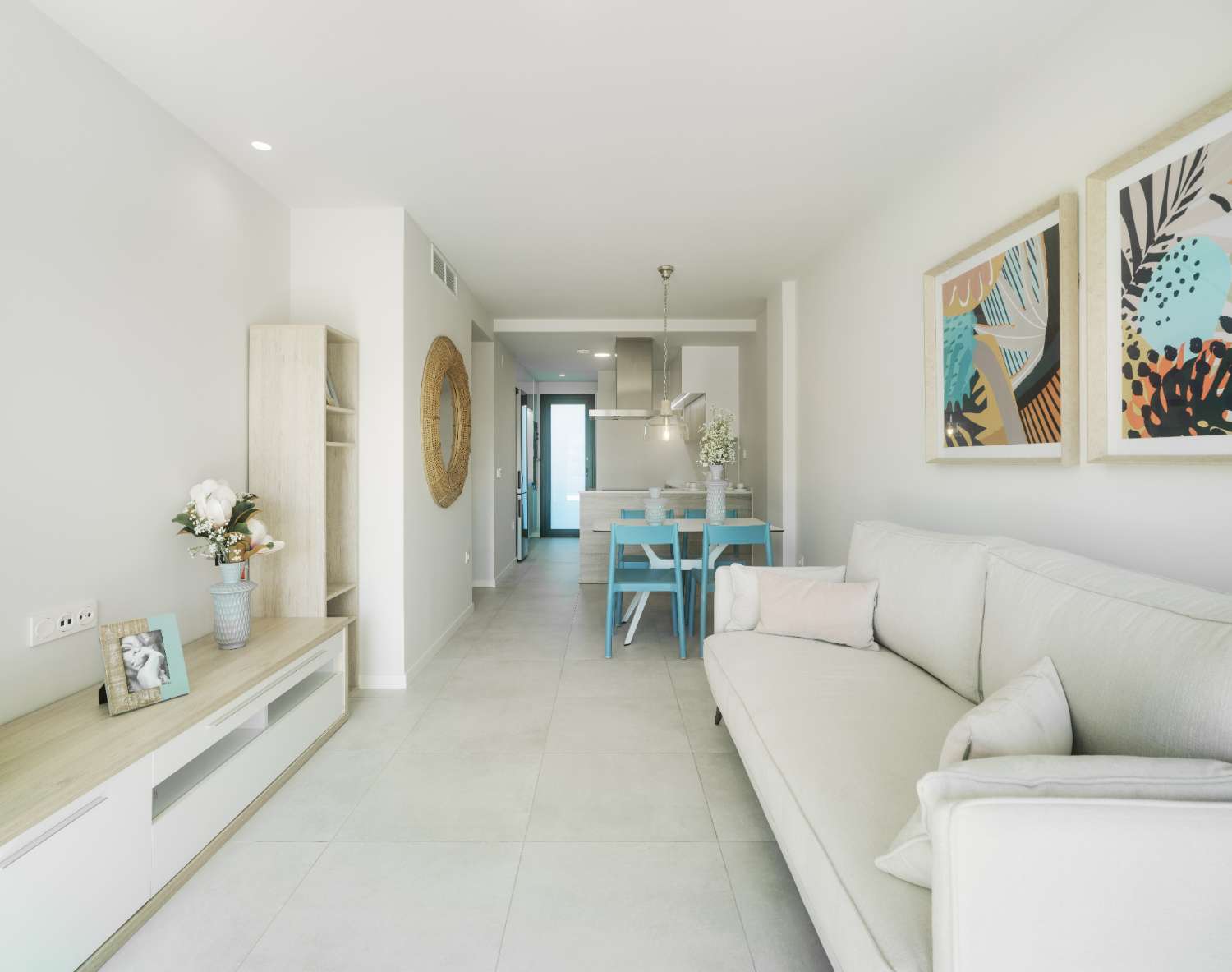 Appealing 'New Build 3 bedroom apartment with communal pool and parking in El Mojon